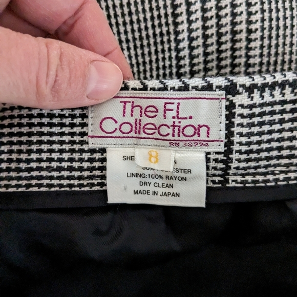 Vintage Houndstooth Skirt | The F.L. Collection | Black and White | Size 2 - Picture 5 of 7